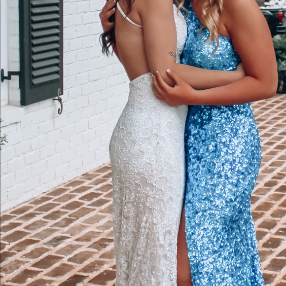 PROM DRESS - Picture 6 of 6